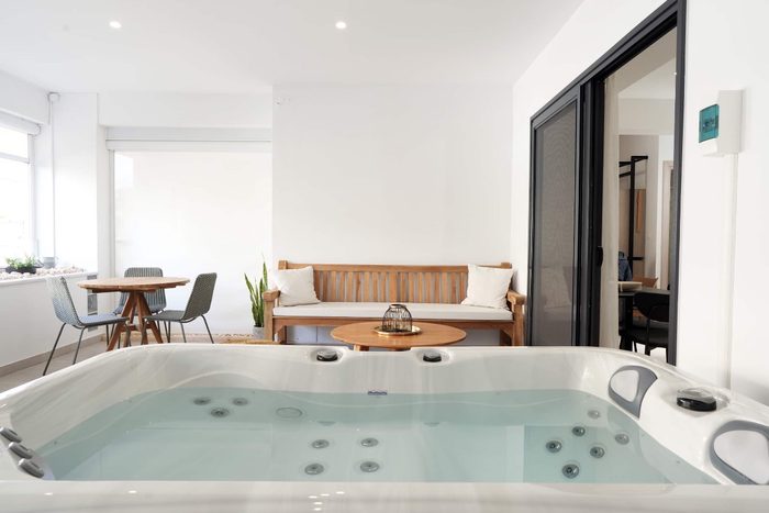 Private Terrasse & Whirlpool